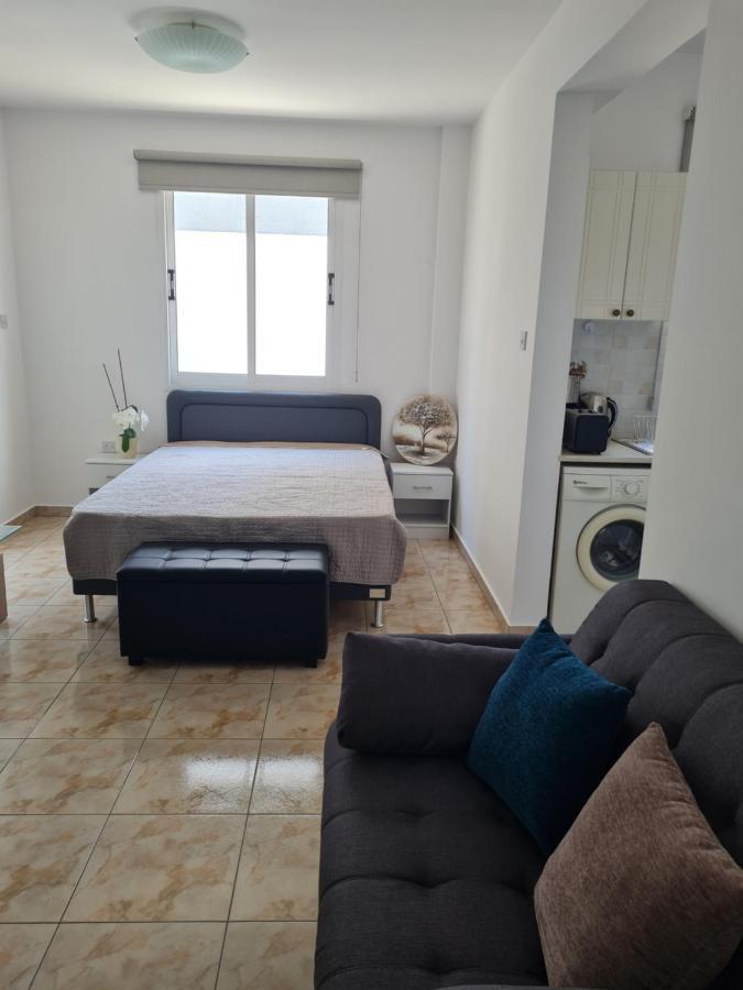 Laertis 2 Complex, Studio Apartment 106 - By Imh Travel & Tours パ フォス エクステリア 写真